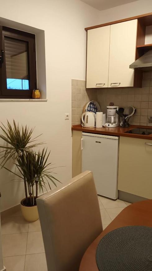 Studio Apartman Casper Zadar Exterior photo